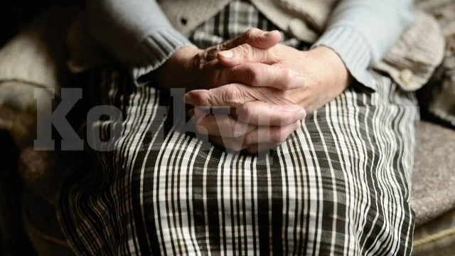 Брутално нападение! 19-годишен нахлу в дома на баба, нападна я и отмъкна спестяванията й