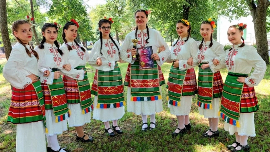 Момичетата от „Видинска китка“ на първо място в арт фестивал