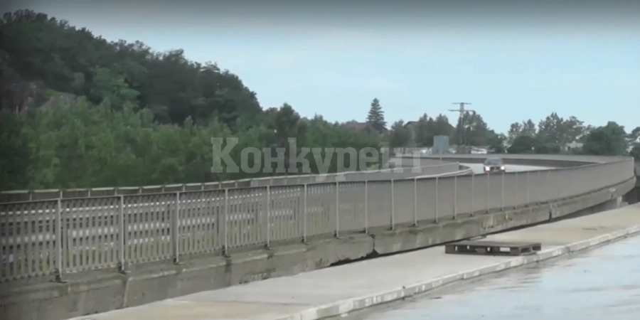 Преминаването по моста в Лютиброд на път III-1602 е безопасно и шофьорите трябва да са спокойни