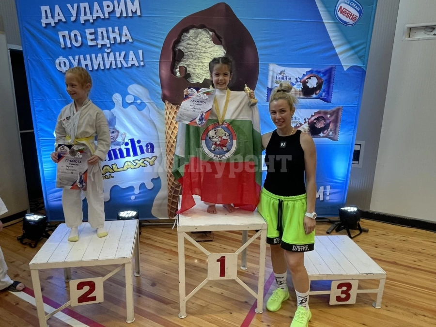 Нанси с титла и специален приз, хансоку маке остави Никол със сребро