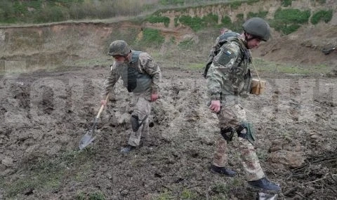 Великобритания: За една година са обучени над 17 хиляди украински войници