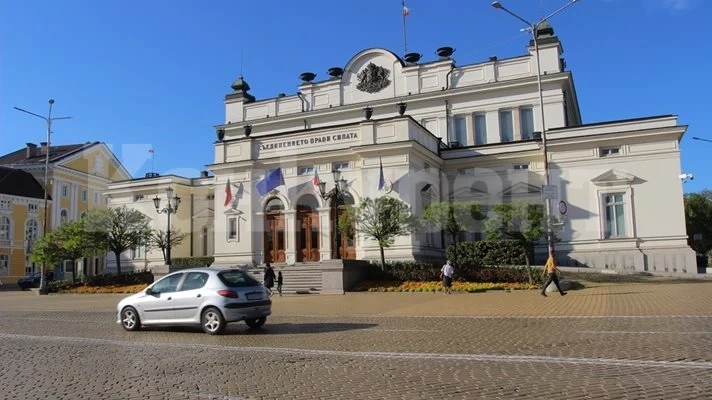 Борисов, Карадайъ и Пеевски се обявиха за членство на Украйна в НАТО