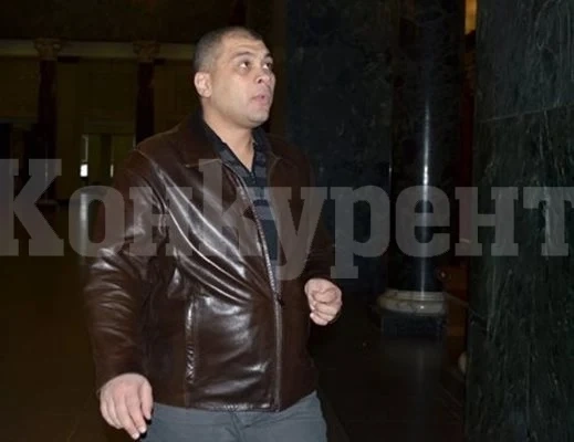 Димитър Аврамов от ДПС сам ще си даде имунитета