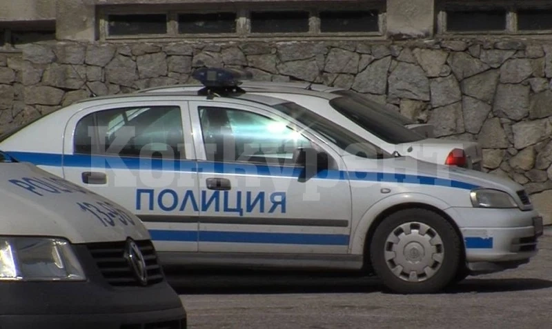 Ченгетата спряха 31-годишен врачани и го претърсиха, намериха…