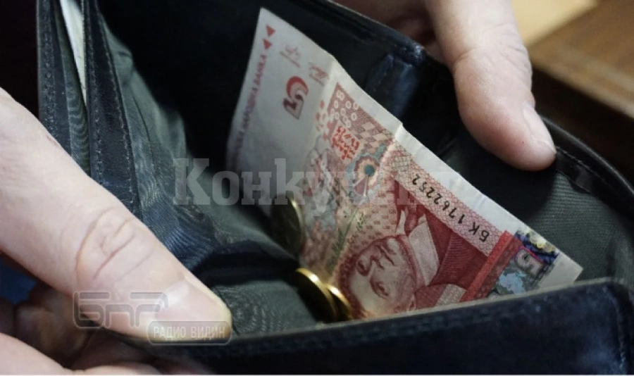 Чиновници от държавната администрация готвят протести
