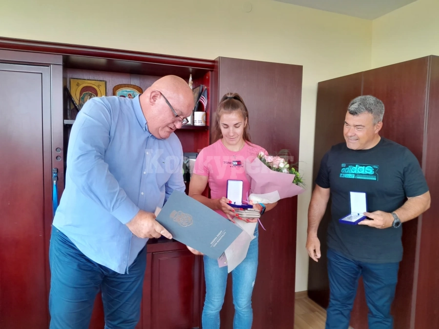 Кметът на общината поздрави видинчанката Йоана Георгиева за постигнатите спортни успехи