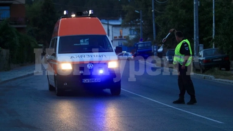 Двама пешеходци са в болница след кървава катастрофа, единият е в тежко състояние