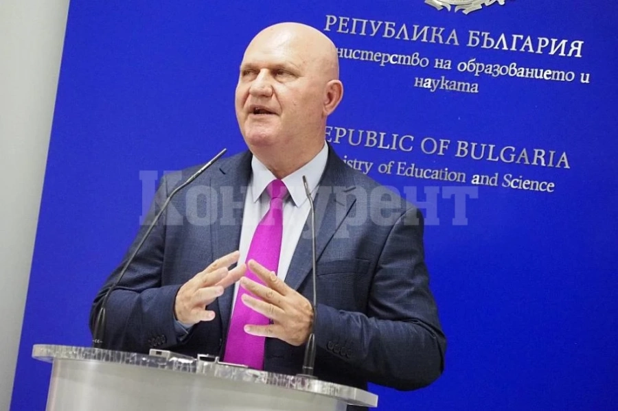 МОН предлага нов график на изпитите след 7-и клас