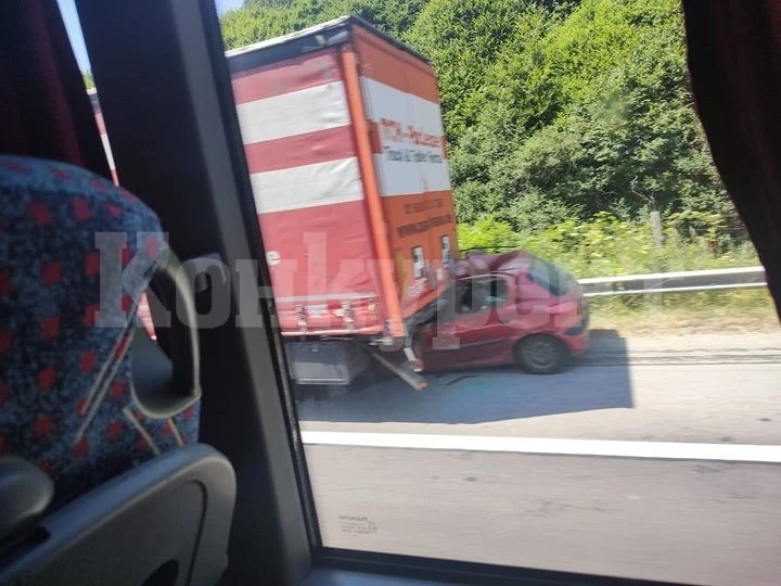 Трагедия! Жестока катастрофа със загинал на магистрала Хемус при Витиня СНИМКИ