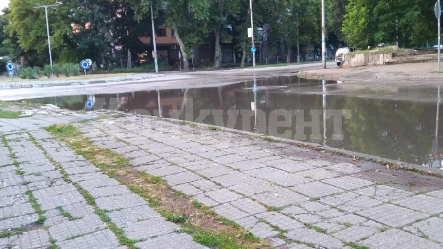 Огнеборците във Видинско се бориха неуморно с щетите от бурята