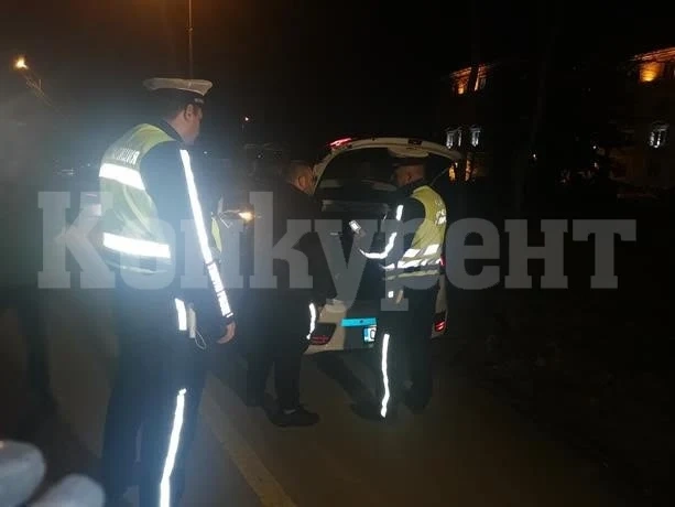 Удар на полицията! Спряха видинчанка с „Пежо“ и вътре откриха плик с…
