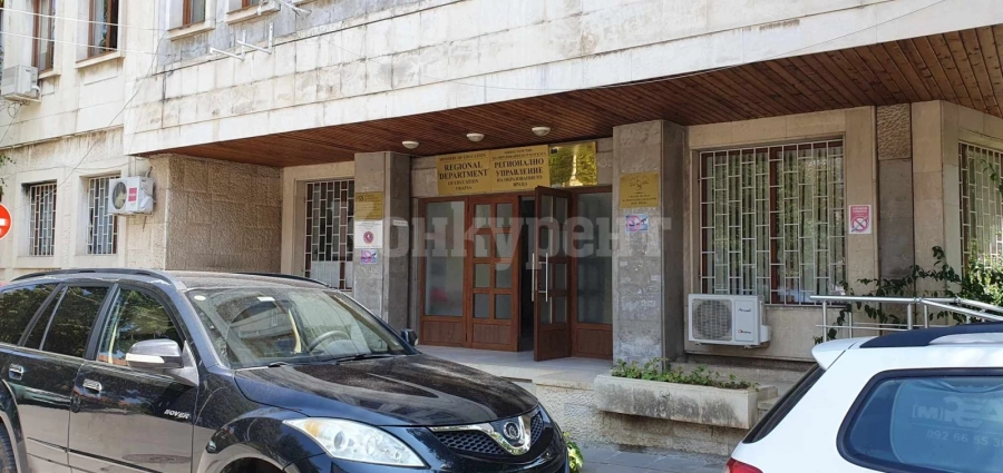 Подмениха желанията на ученичка от Враца, пратиха я да учи в…
