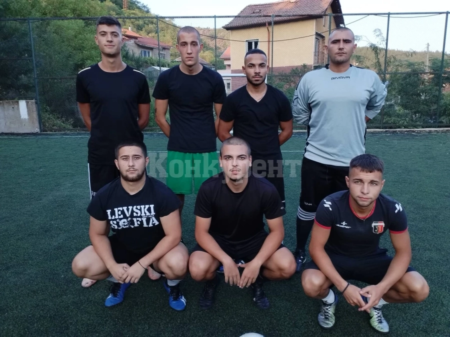 Лъвчетата треснаха лидера Лакатник и се качиха на върха в Лига Зверино