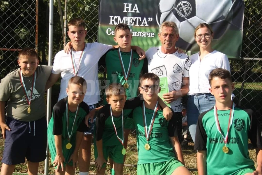 Отличниците на турнира в Лиляче