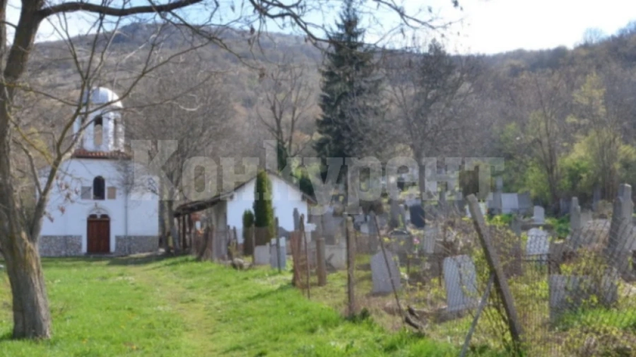 Храмът в Салаш отбелязва 180 години