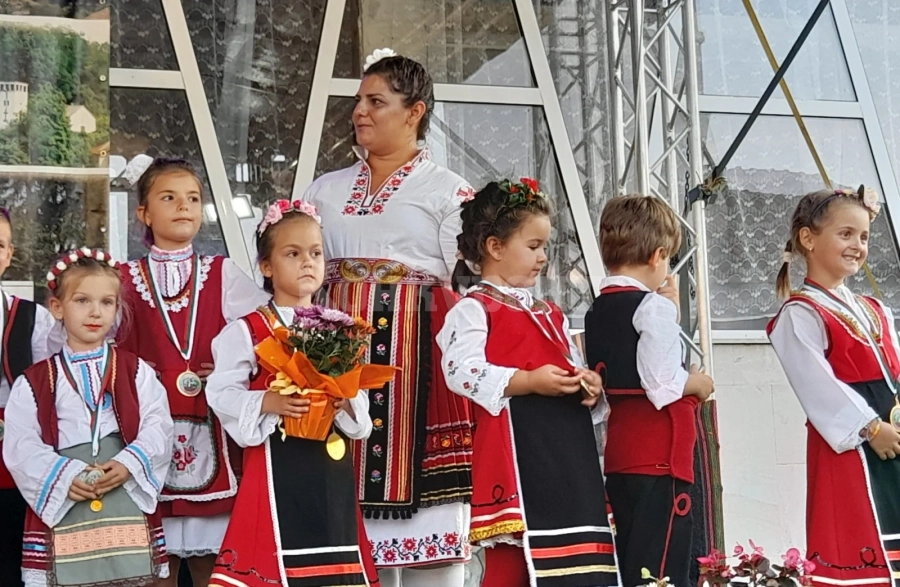 Стягат XI фолклорен събор „Богородица в Бързия“