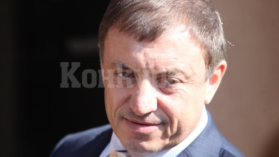 Разследването на убийството на Алексей Петров зацикли