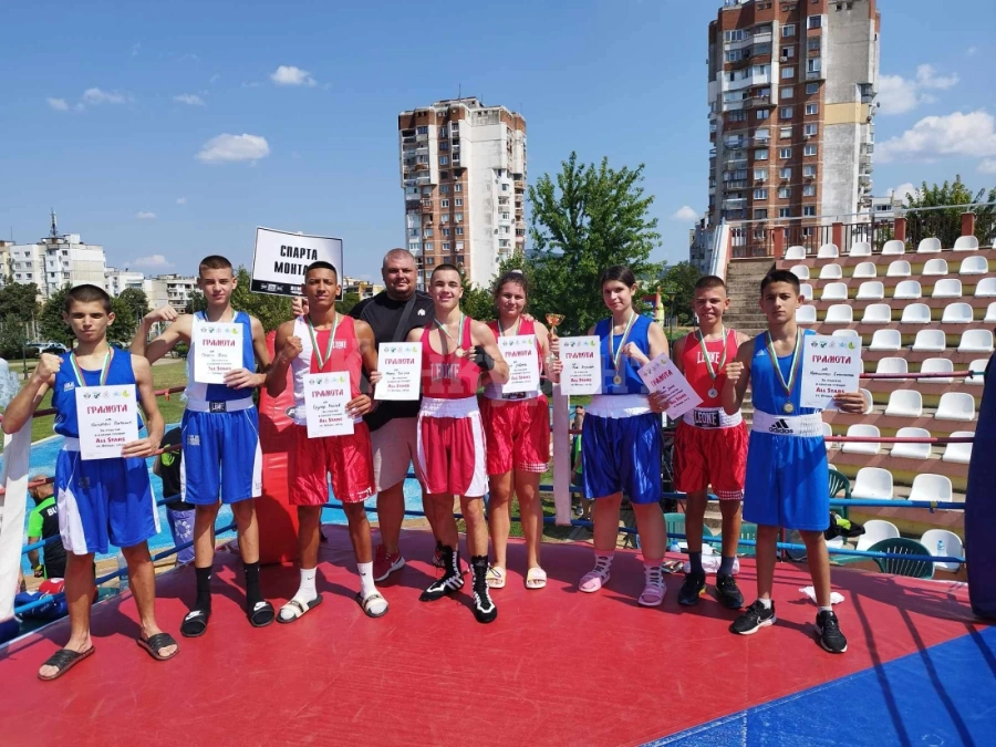 Осем първи места за БК Спарта на турнира \