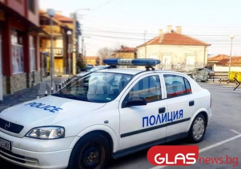 Задържаха мъж, хвърлял бутилки в дома на бившата си - замерял с чаши новия й