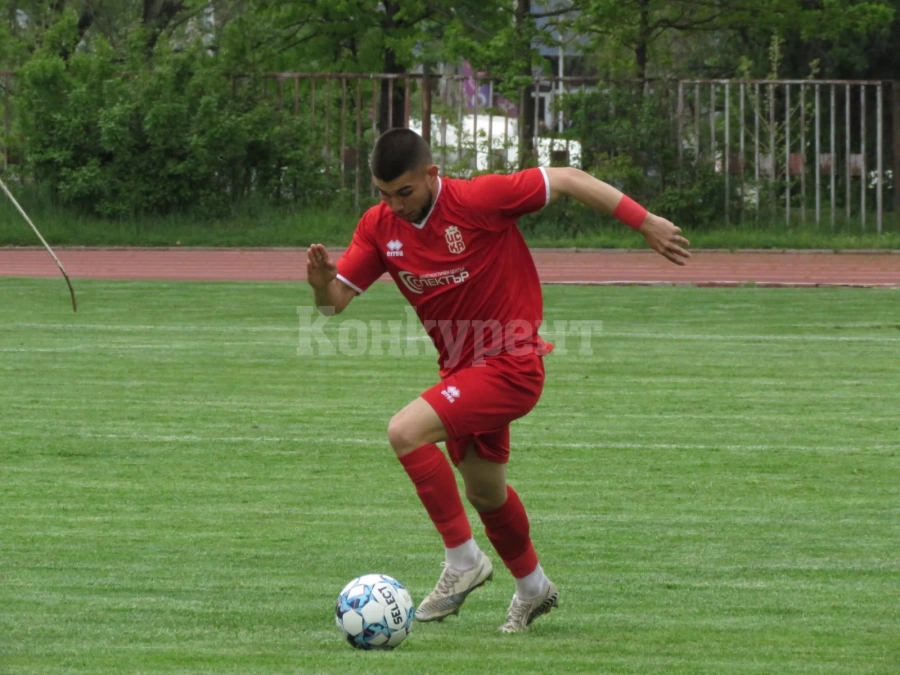 Повикаха Кристиан Грозданов в U19 за две контроли с Гърция