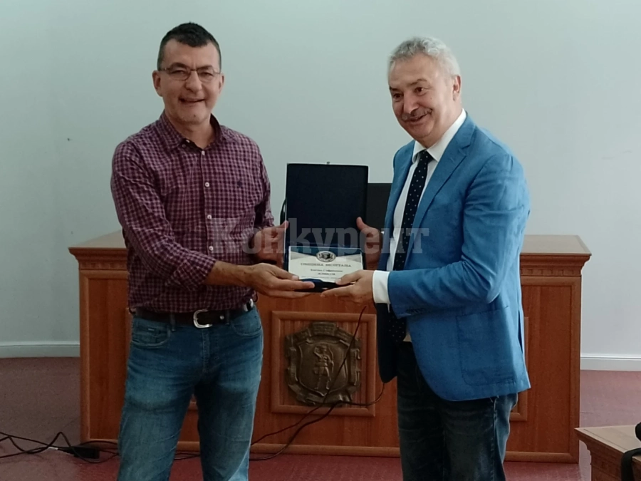 Изпратиха с плакети общинските съветници в Монтана