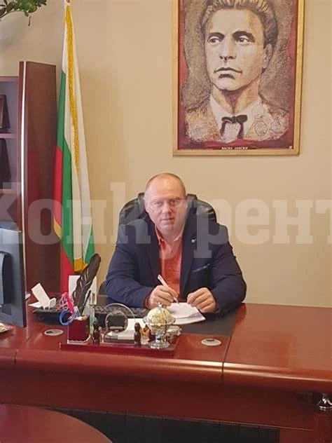 Александър Александров: Решаваме днешните проблеми, за да ни е по-леко в утрешния ден