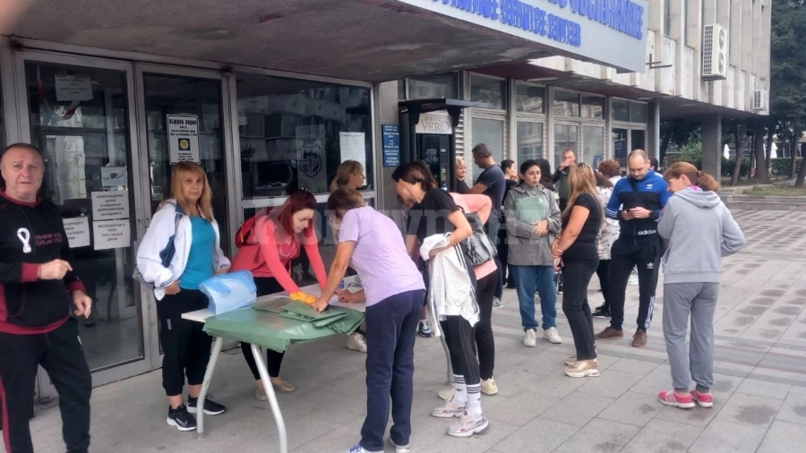 Общински служители и доброволци се включиха в кампанията „Да изчистим България заедно“ във Видин