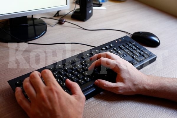 Антимафиоти спряха дейността на незаконен сайт за учебници