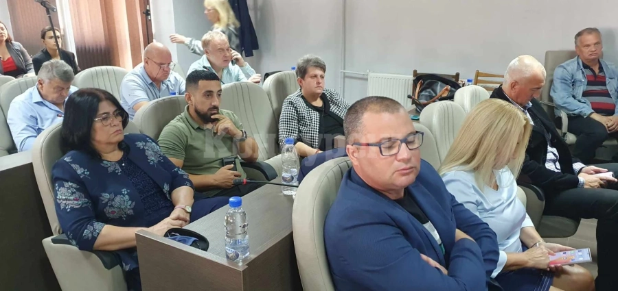 Отпуснаха над 2000 лева на врачани в нужда