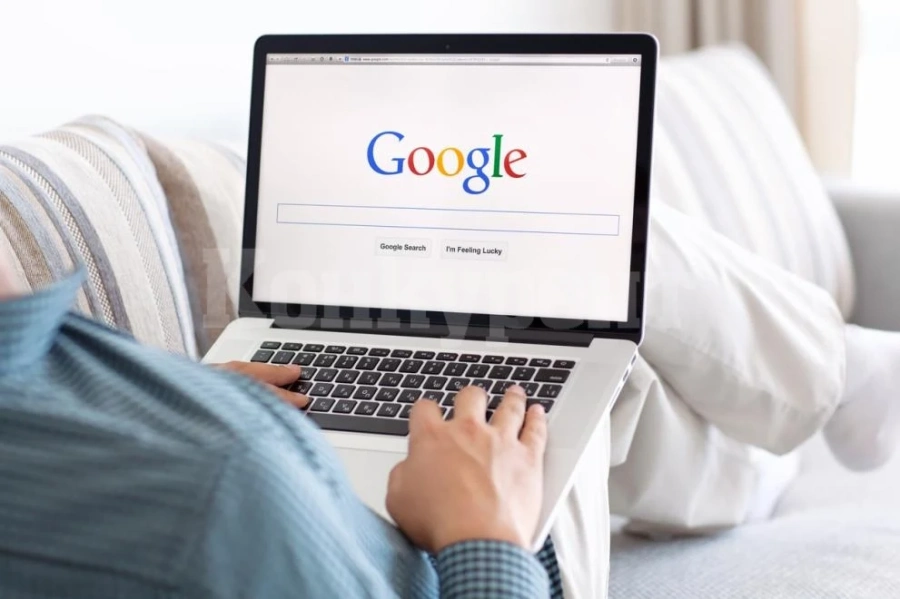Честит рожден ден: Google на 25 години!