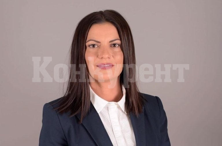 Валя Берчева стресна кандидатите за кмет, само един се престраши да й оспори властта в Мизия