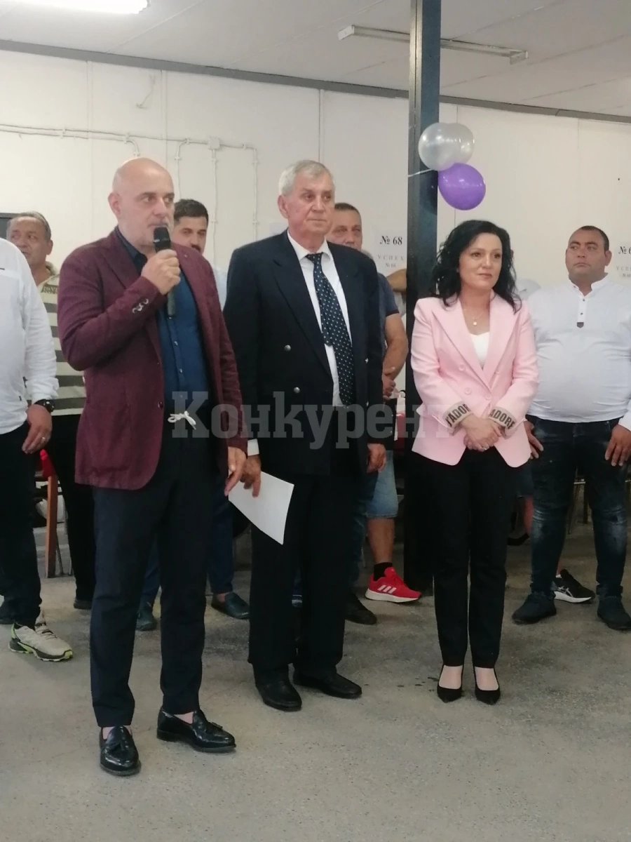 Силен старт на предизборната кампания на инж. Десислава Тодорова в село Нивянин, Община Борован