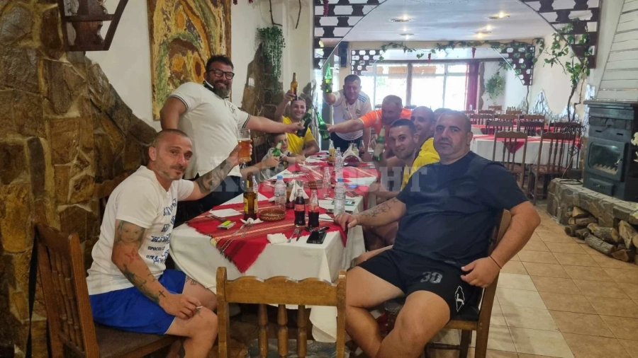 Рутинна победа в Търнава остави Далекс в Топ 3, баща и син бележат в мача