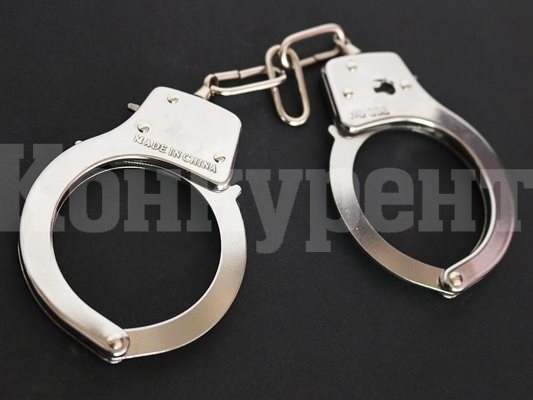 Гръцка банда за незаконно предоставяне на телевизионни услуги е изнасяла печалбата си в България