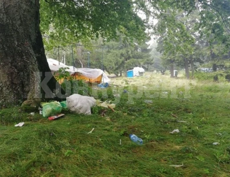 Странна кражба! Изнесоха покъщнина от къща във Видин и я зарязаха на поляна