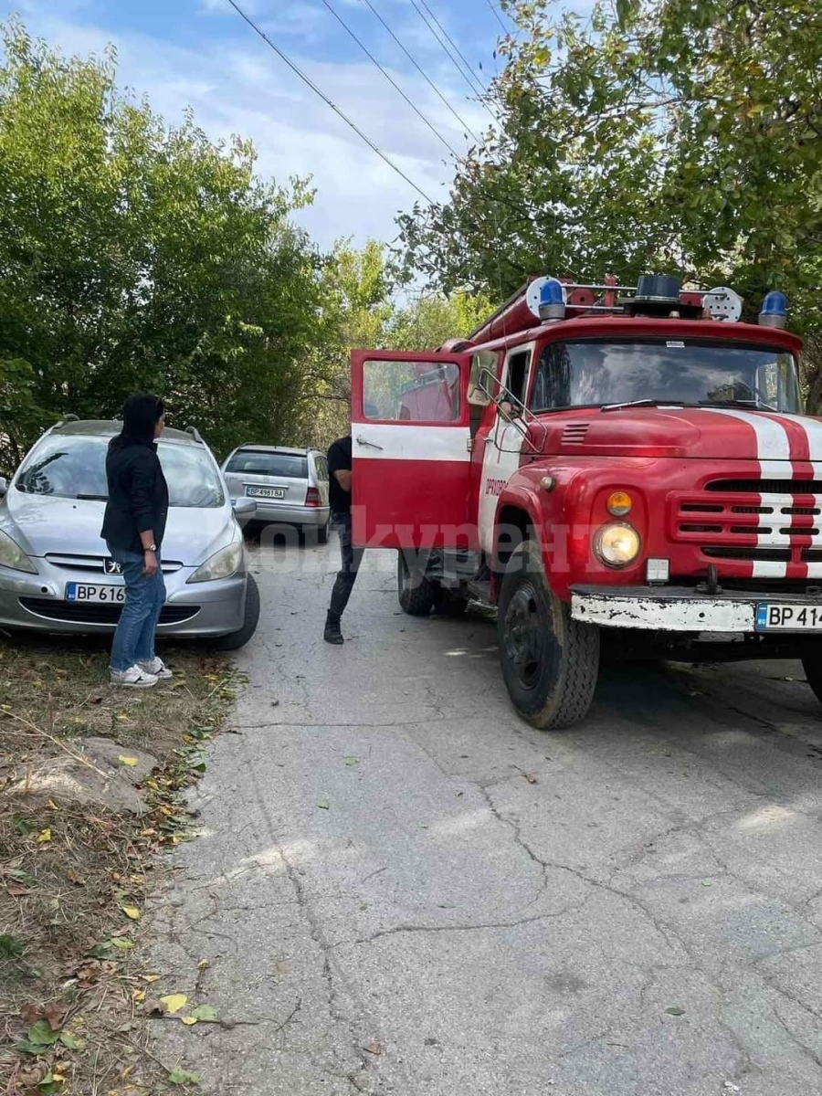 Голям пожар вилня в Мизия, има засегнати къщи СНИМКИ 