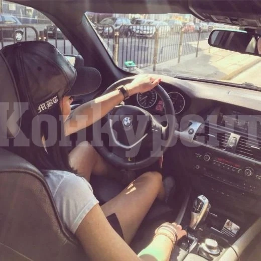 Иззеха „БМВ“-то на надрусана мадама, седнала зад волана