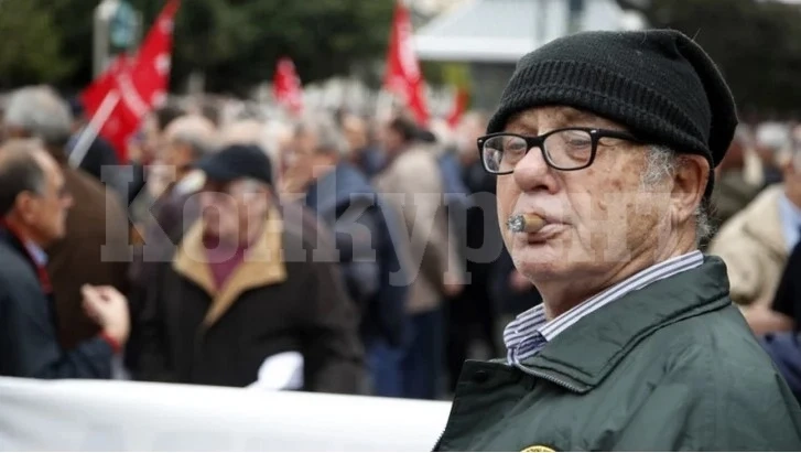 750 хил. пенсионери в Гърция доволно потриват ръце, ето какво ги чака