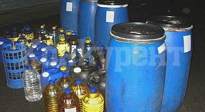 Четвърт тон нелегален алкохол е намерен в селски магазин