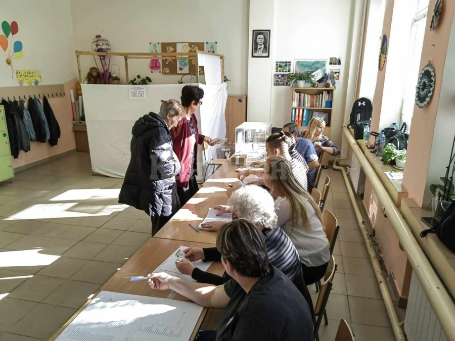 В Мездра упорито гонят рекорди - активността вече е над 45%