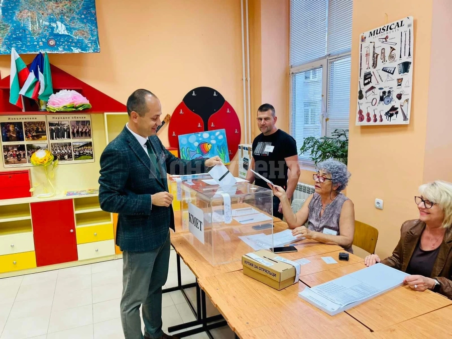Каменов заслужи третия мандат във Враца - АНАЛИЗ