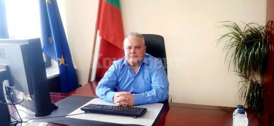 Поздравление от кмета на Община Видин Юлиян Петров по случай 1 ноември – Ден на народните будители
