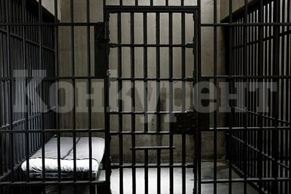 48-годишен, теглили пари от чужда сметка, остава зад решетките 3 години