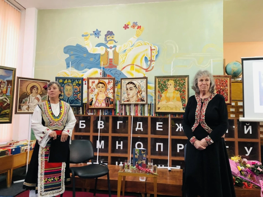 Сийка Тачева представи книгата си „В люлката на времето“ в Монтана