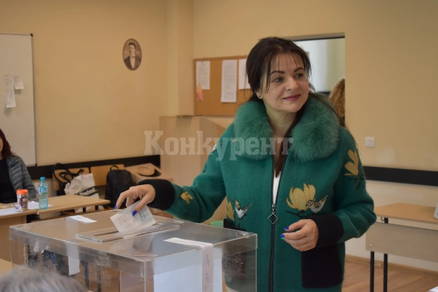 Росица Кирова, заместник-председател на НС: „Гласувах с надежда за Видин и хората, които трябва да върнем по родните места”