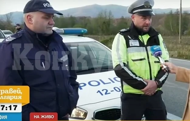 Шофьорът, заплашвал с пистолет полицаи, бил пиян. Жена му ги нападнала