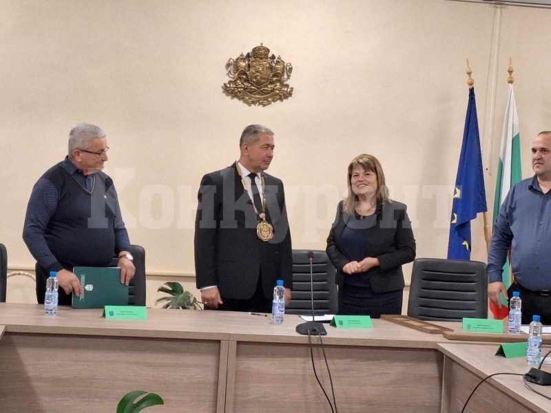 В Роман Ролански се закле като кмет