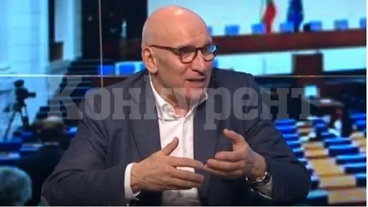 Хампарцумян с мрачна прогноза, посече жестоко Асен Василев
