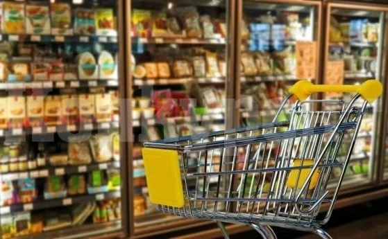 Минимум 50 храни с по-ниски цени от утре в големите вериги