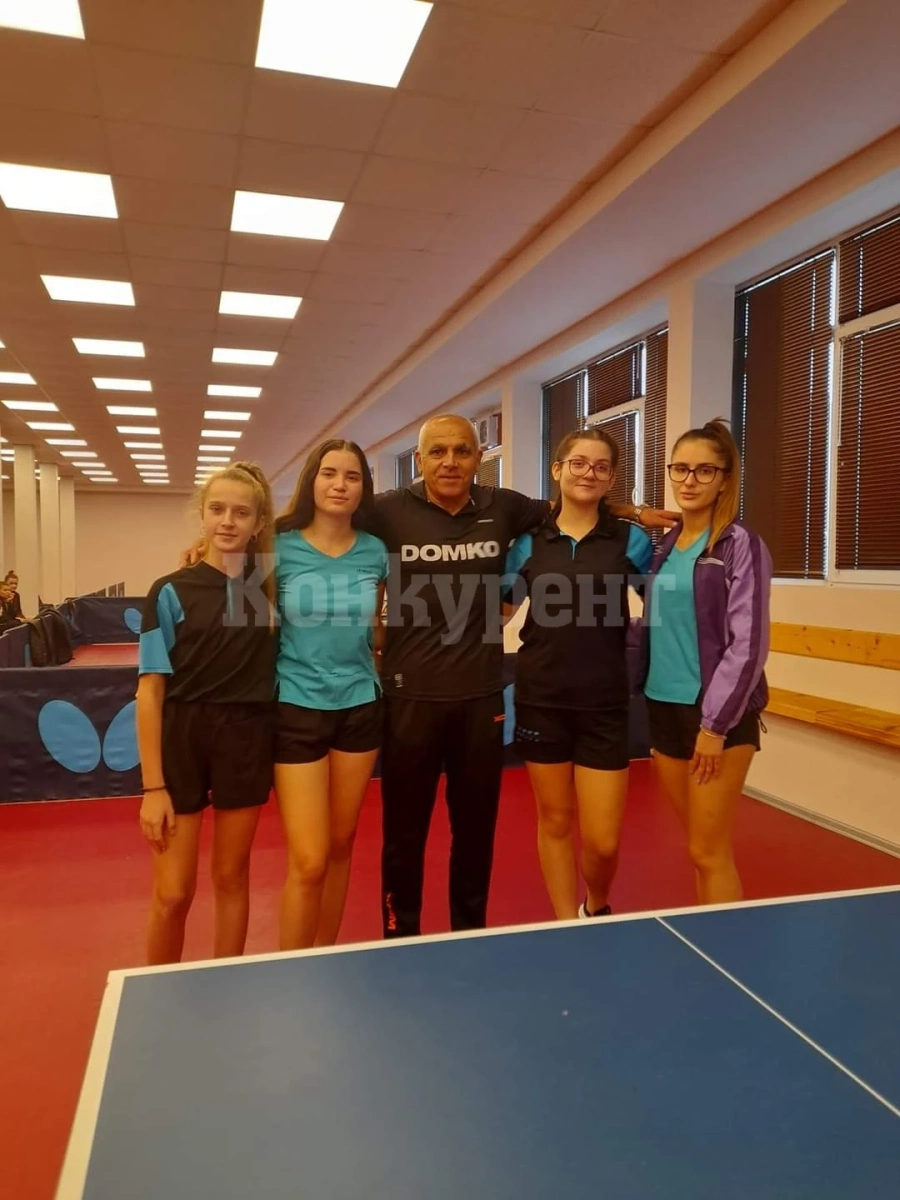 Тенисистки от Роман са четвърти в А група